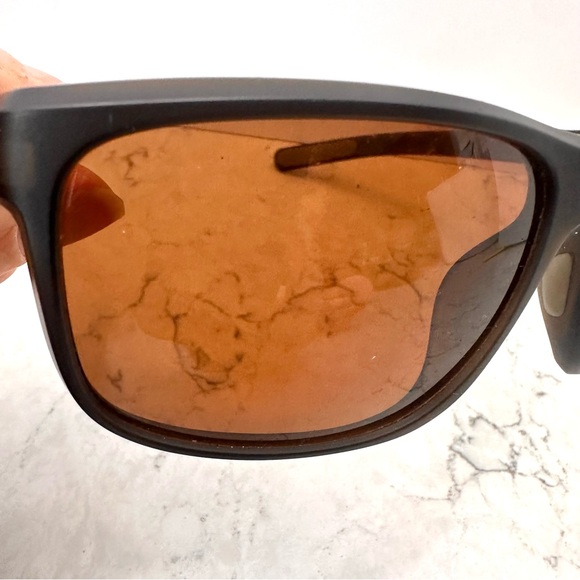 Native Sunglasses Full Rim Square Case Included - Picture 3 of 16